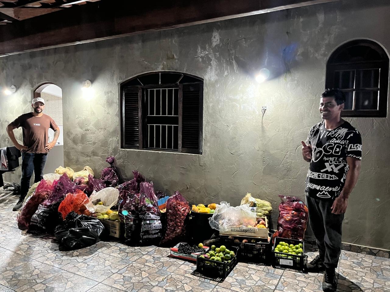 Alimentos separados para doação